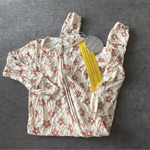 Behold Baby Floral Pajama Zippy size 12-18 months NWT